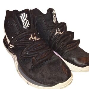 Nike Kyrie Irving 5 Basketball Shoes Athletic Men's 11.5 Black Magic A02918-901